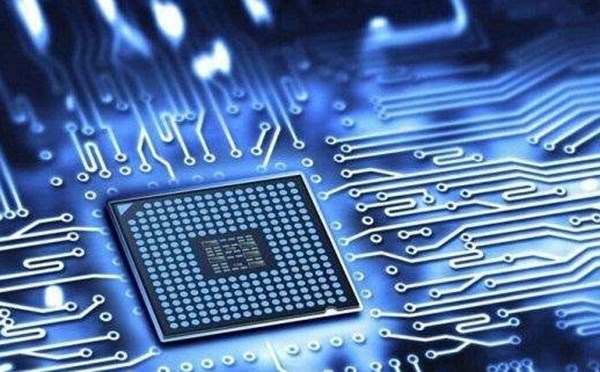 中国电子信息产业稳中求进 一季度集成电路设计与手机产量双增长的深层解读